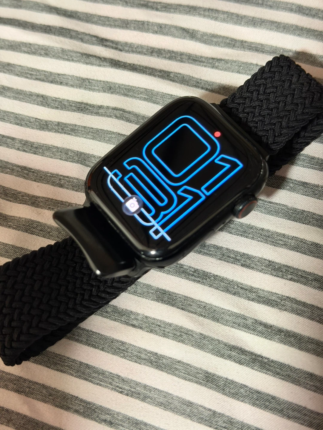 Apple Watch SE 2 44MM (LTE+GPS) - GOOD CONDITION - photo 2