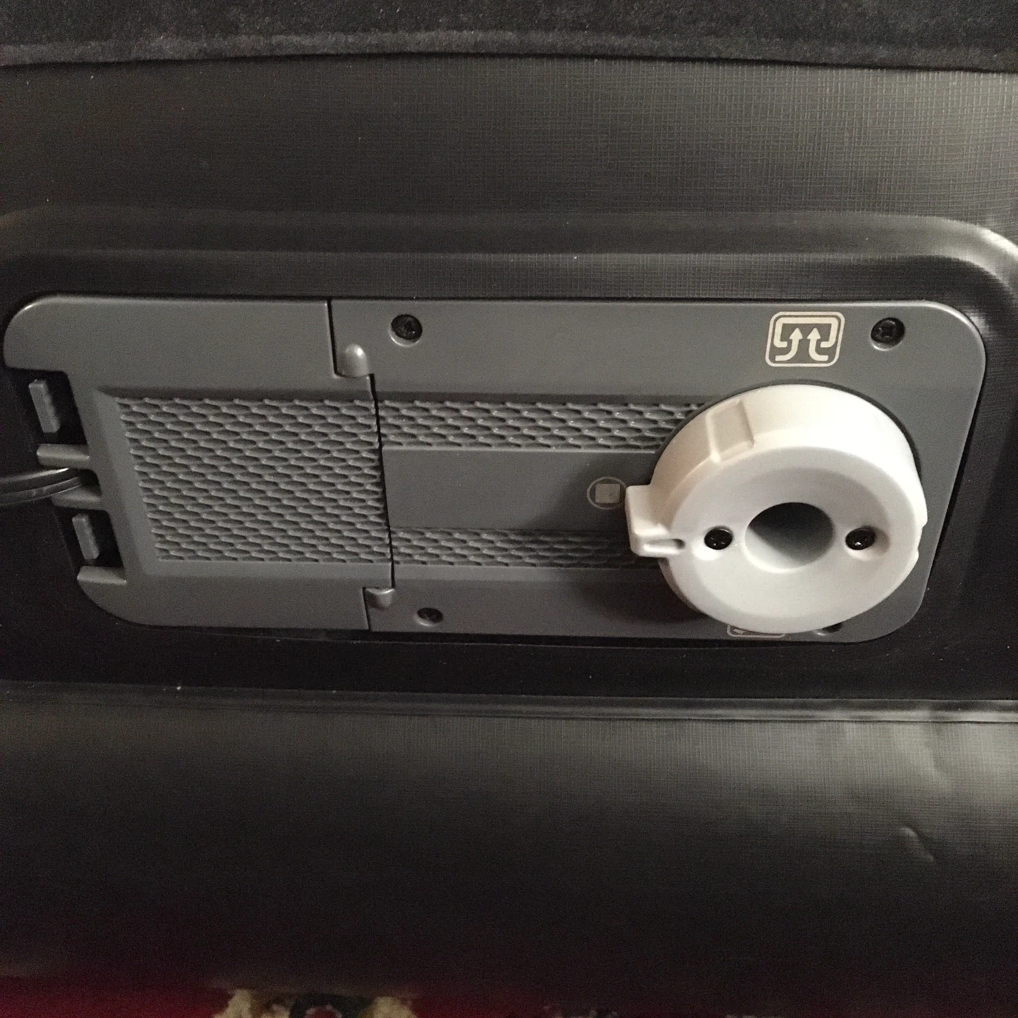 Outbound Queen Air Mattress with Built-in Pump - photo 2
