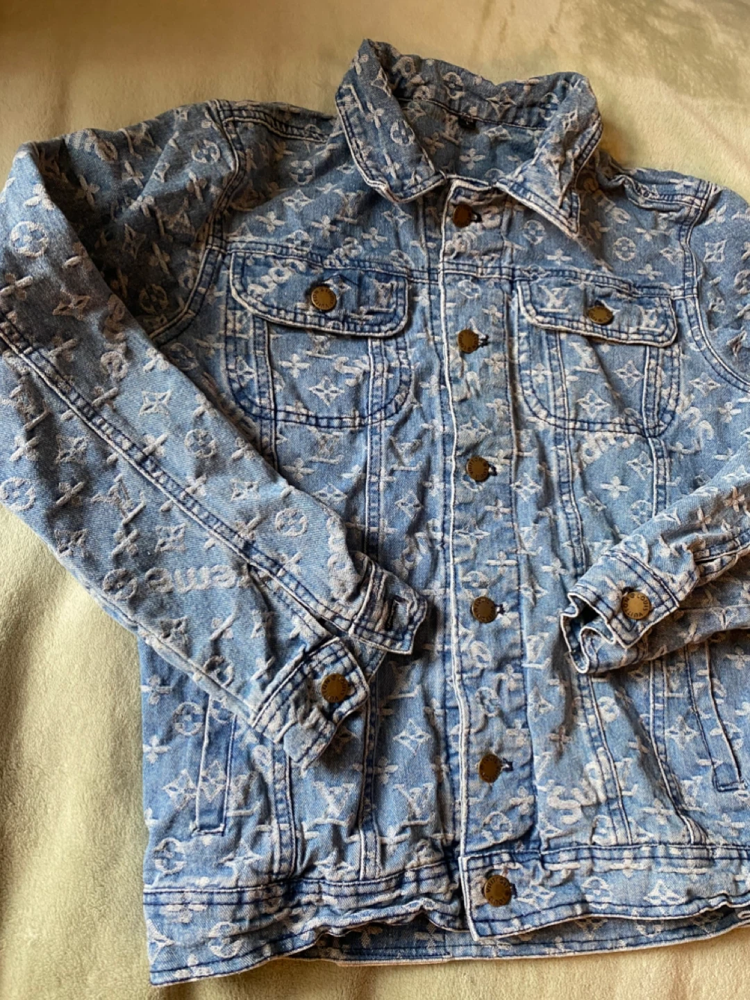 Louis Vuitton x Supreme Denim Jacket - photo 3