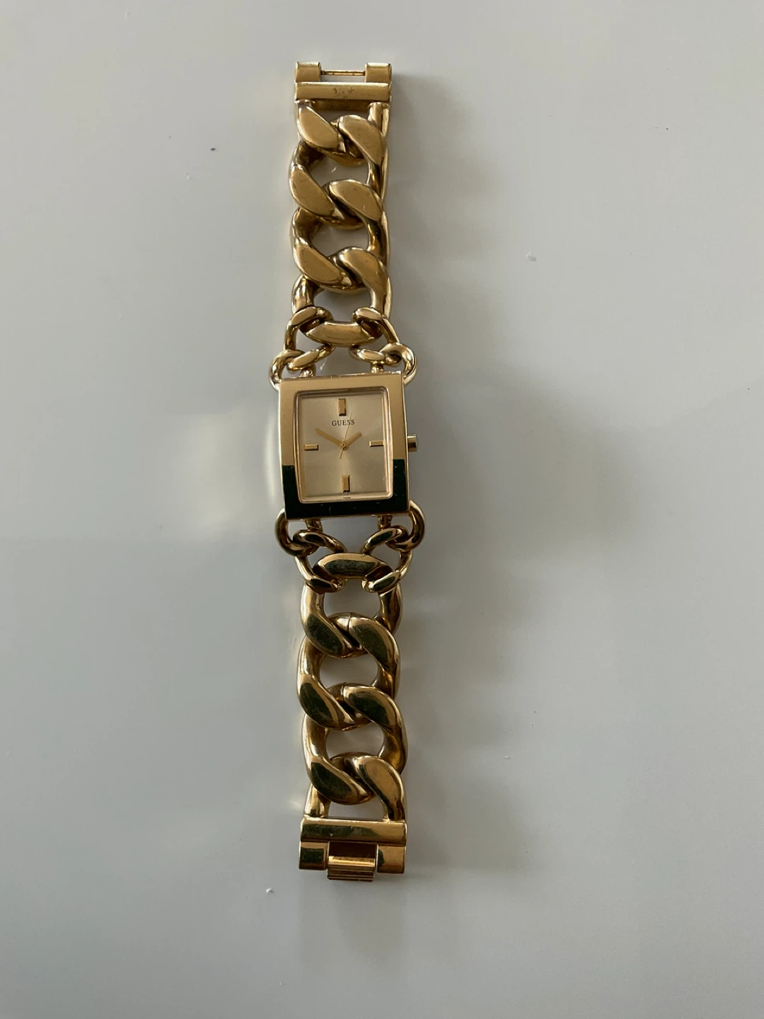 Vintage Guess Gold Tone Chunky Bracelet Ladies Watch W13523L2 - photo 3