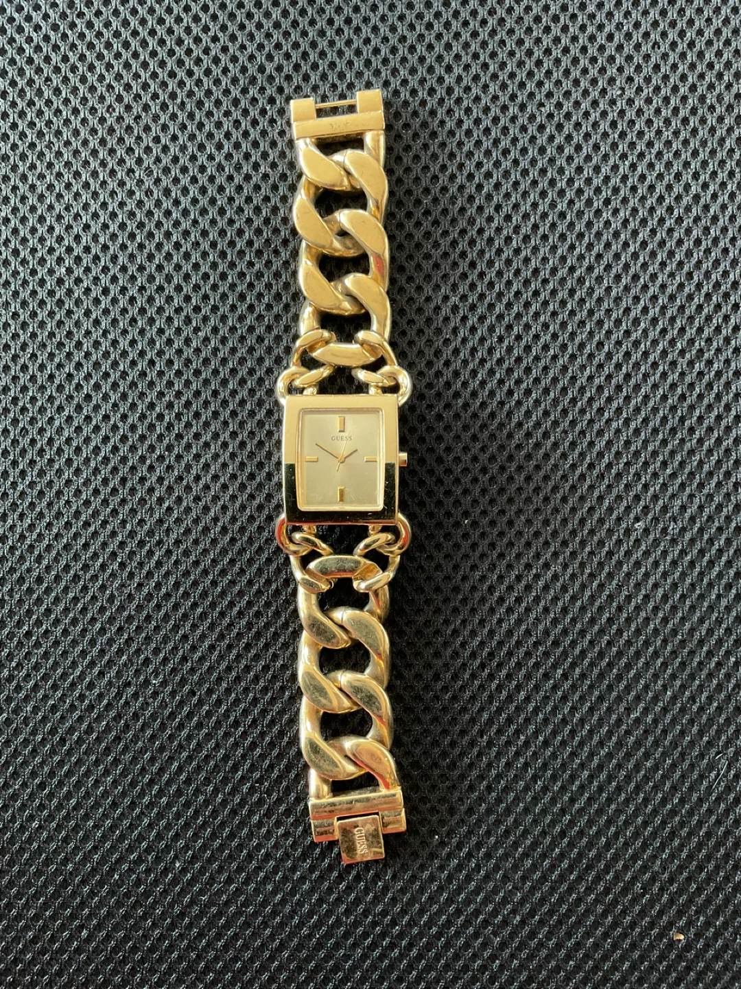 Vintage Guess Gold Tone Chunky Bracelet Ladies Watch W13523L2 - photo 5
