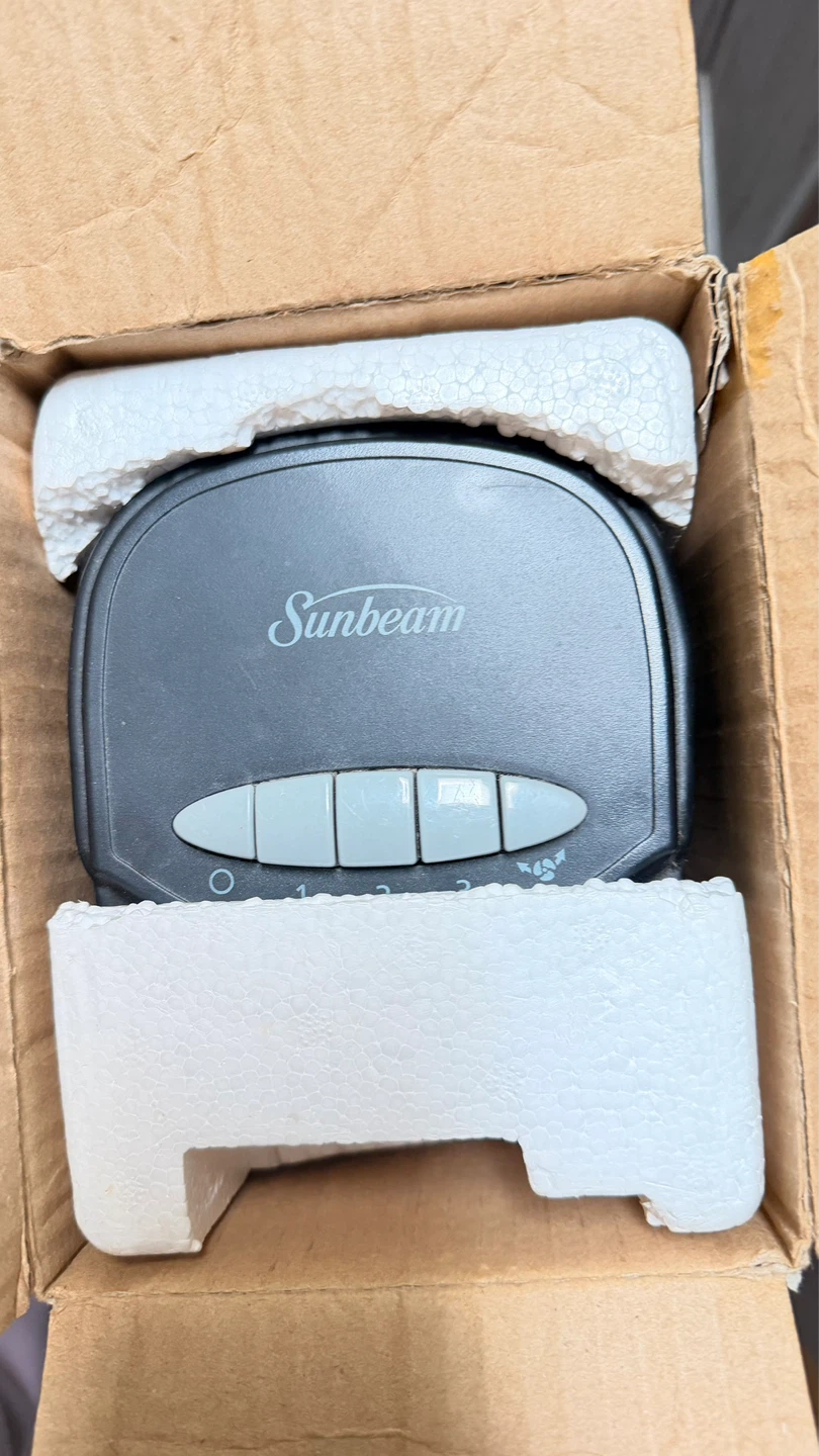 Sunbeam Classic 31" Tower Fan - photo 2