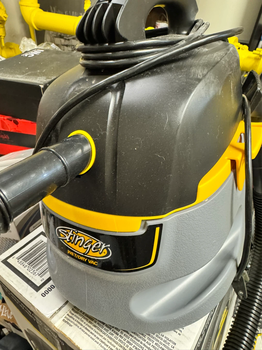 Stinger Wet/Dry Vac - photo 2