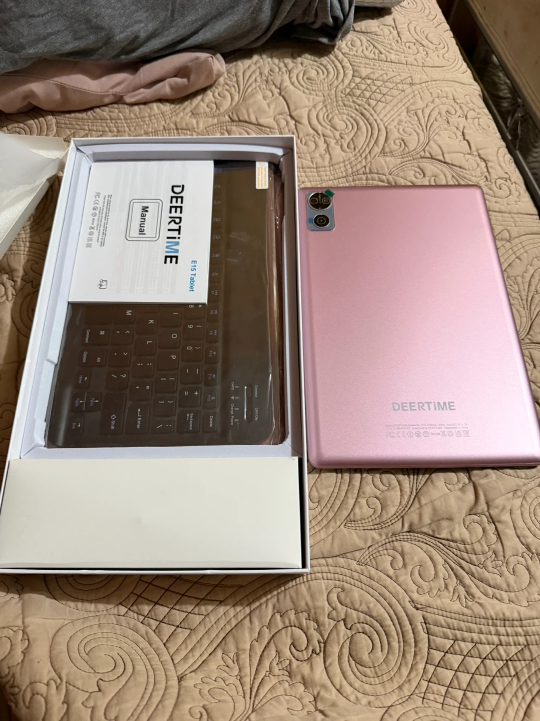 DEERTIME E15 Tablet with Keyboard and mouse