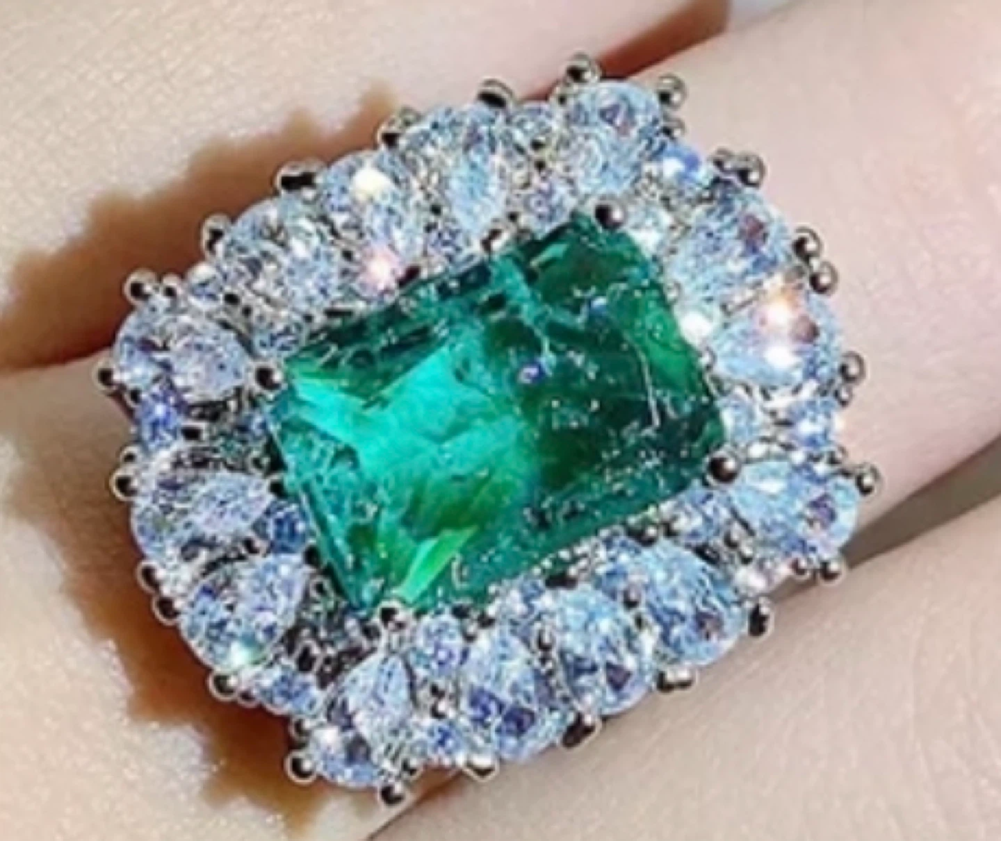 New Emerald plated ring