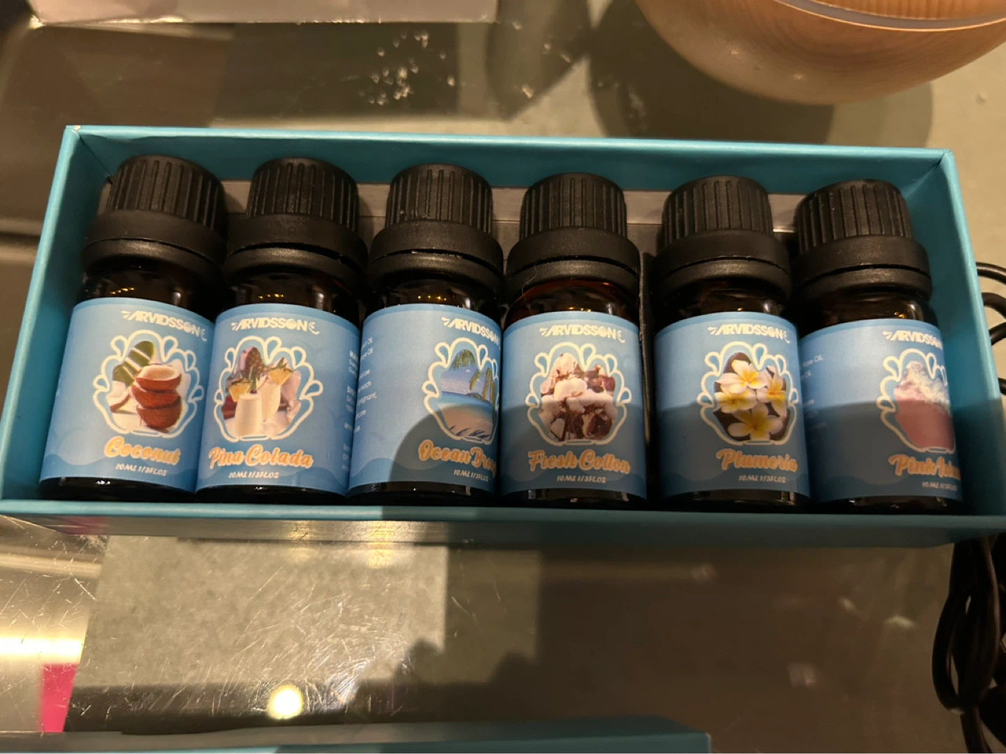 Aromatherapy humidifier and set of essential oils - photo 3