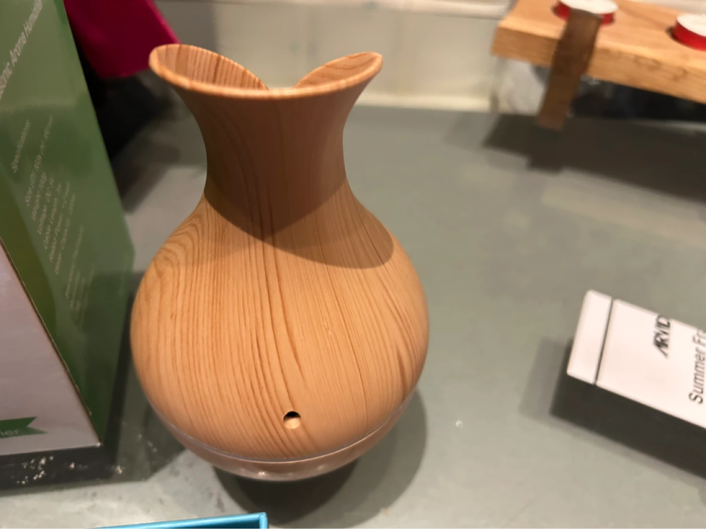 Aromatherapy humidifier and set of essential oils - photo 2