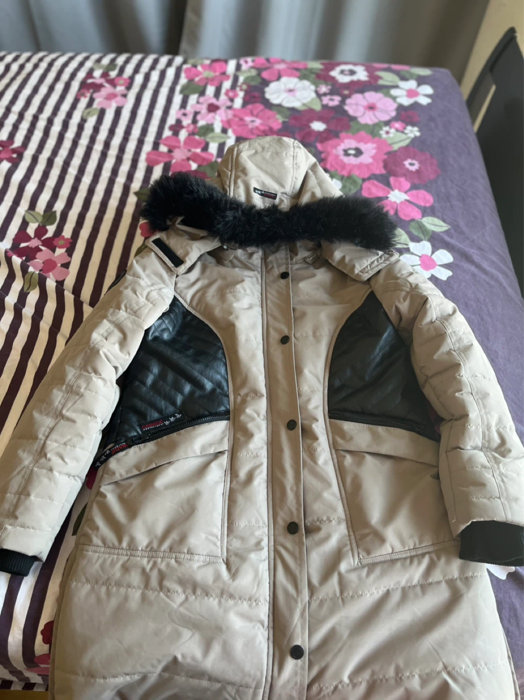 Canada Weathergear Women's Winter Parka Jacket L/G Beige Black