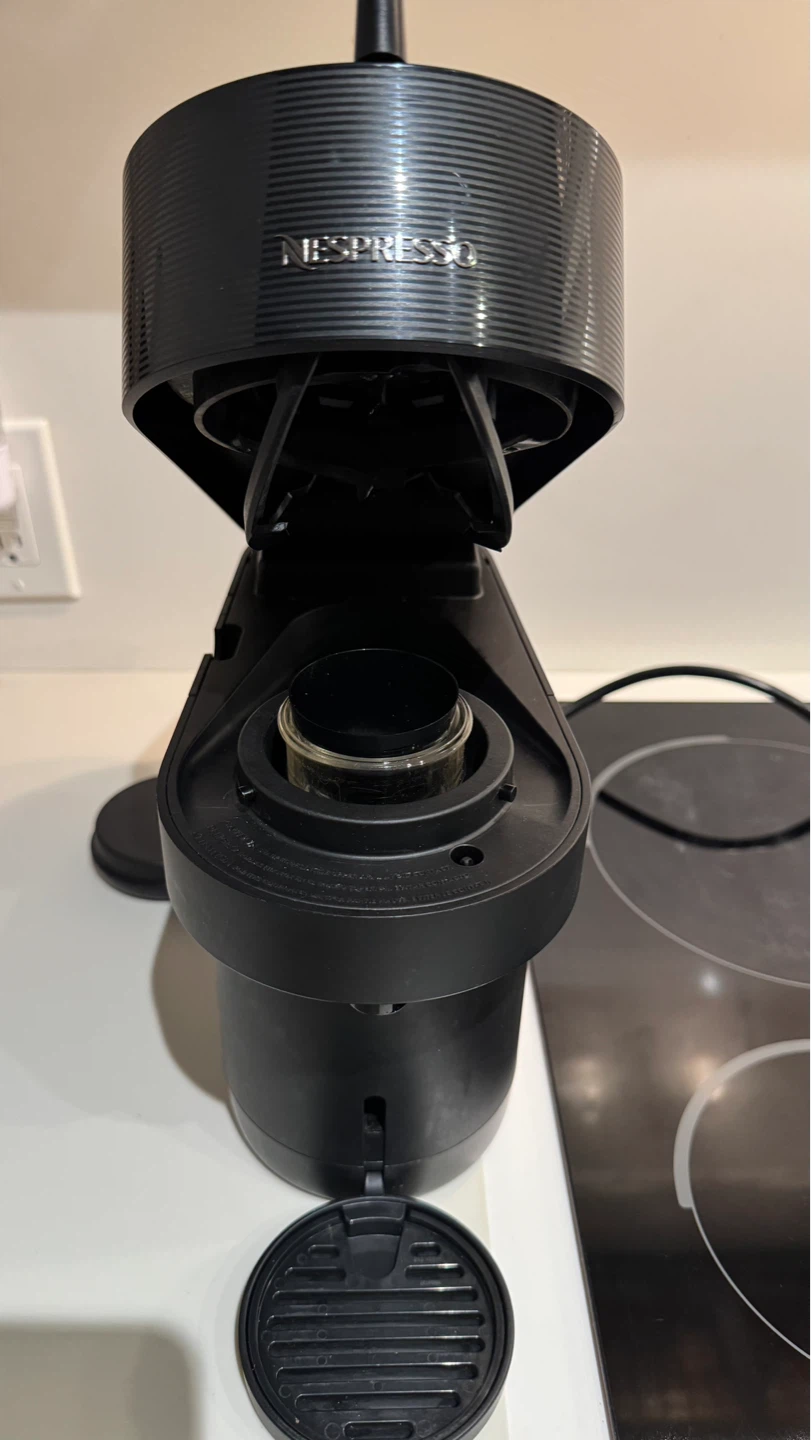 Nespresso Vertuo Pop + Coffee Machine NO WATER TANK - photo 2