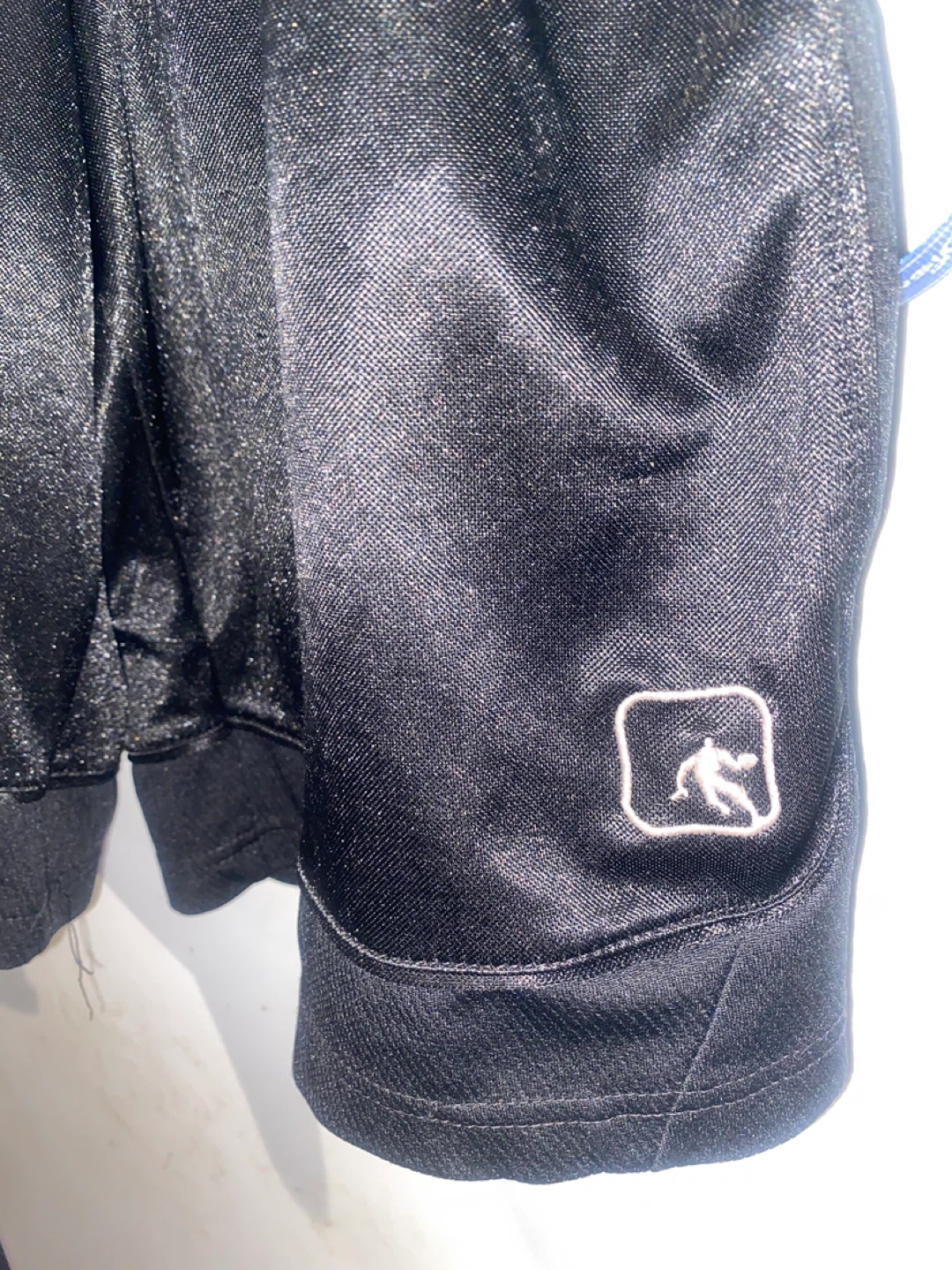 AND1 Black Athletic Shorts - Size L - photo 3