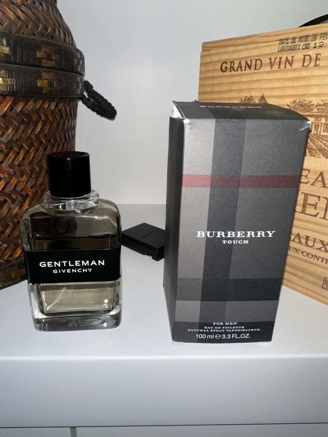 Givenchy Gentleman Eau de Toilette 100ml and Burberry touch - photo 2