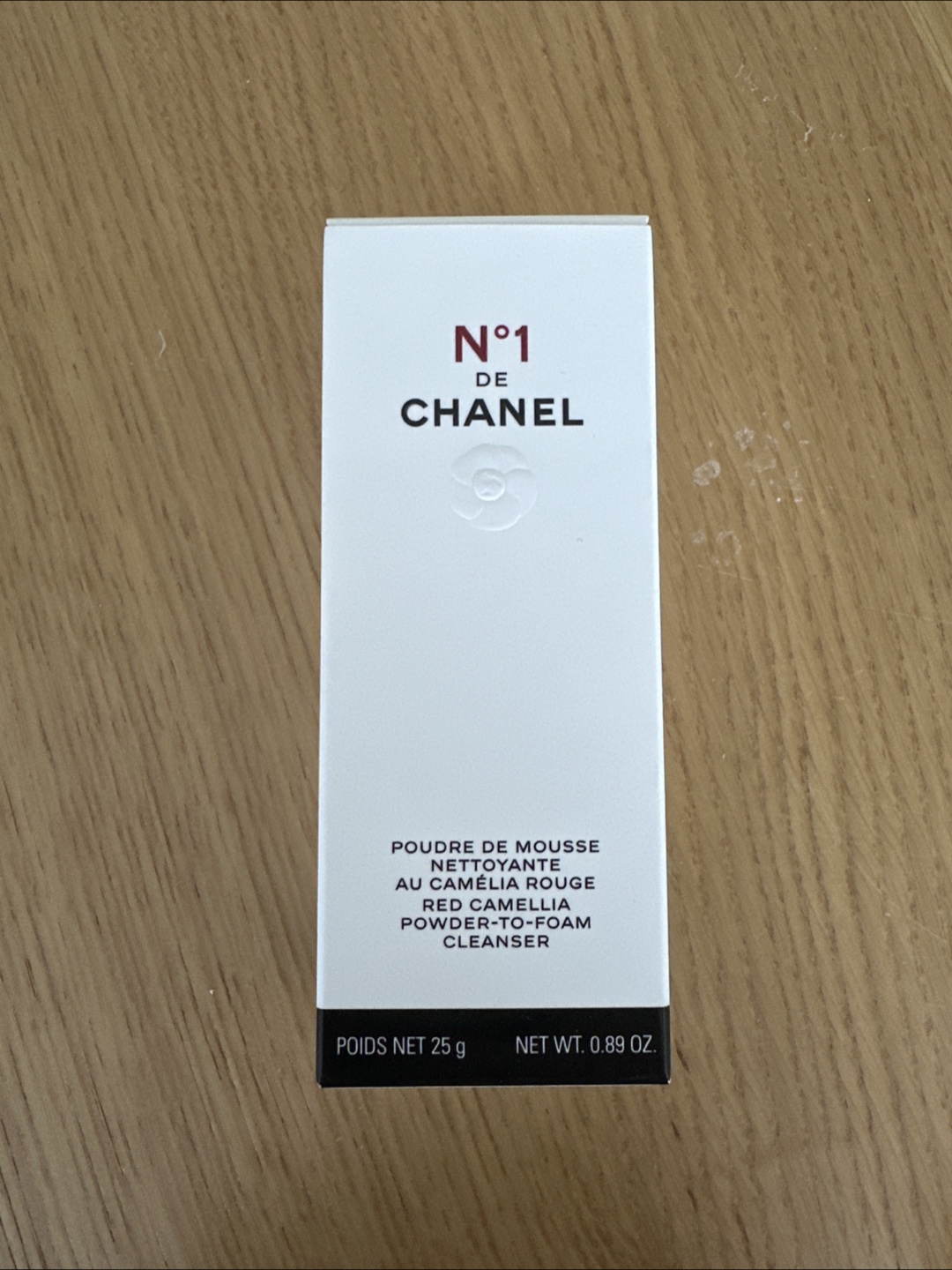 Chanel N°1 Red Camellia Powder-to-Foam Cleanser 25g