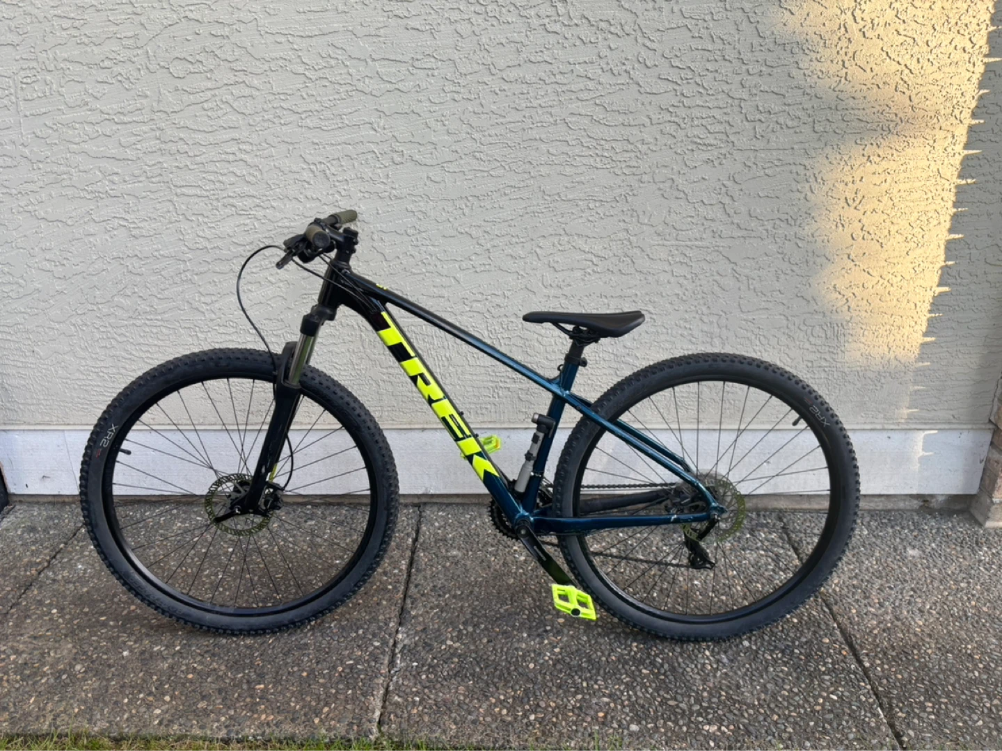 Trek Marlin 5 Medium Frame