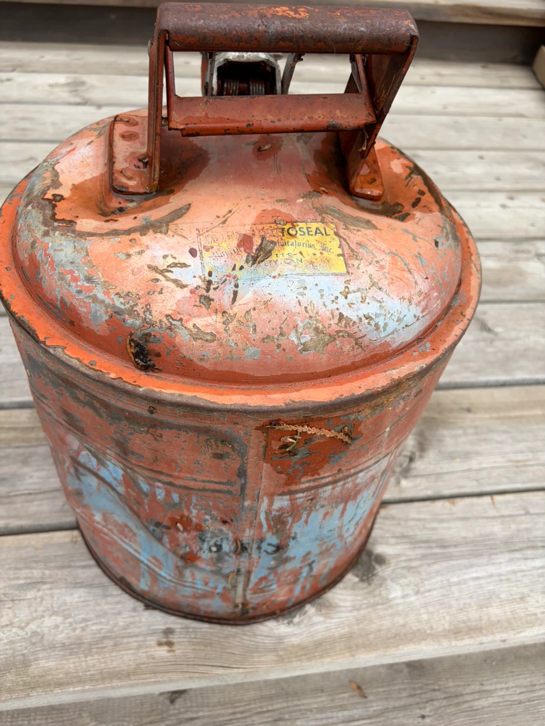 Proteose Co. Chicago Gas Can - photo 2
