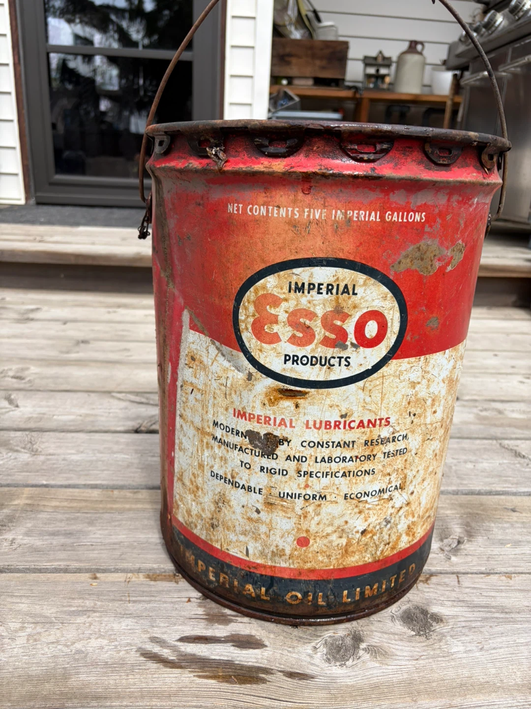 Vintage Esso Imperial Lubricants Pail - 5 Imperial Gallons - photo 2
