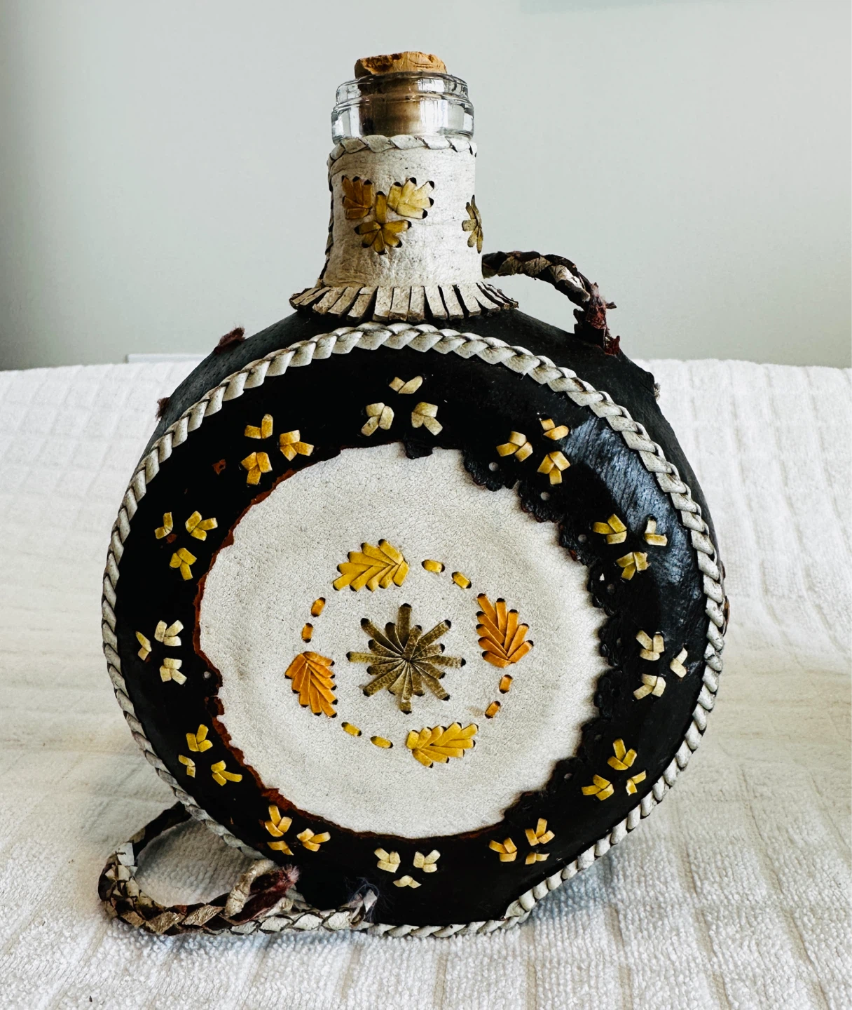 Vintage (1970’s) Leather Covered Bottles… (Folk Art; Boho) - photo 3
