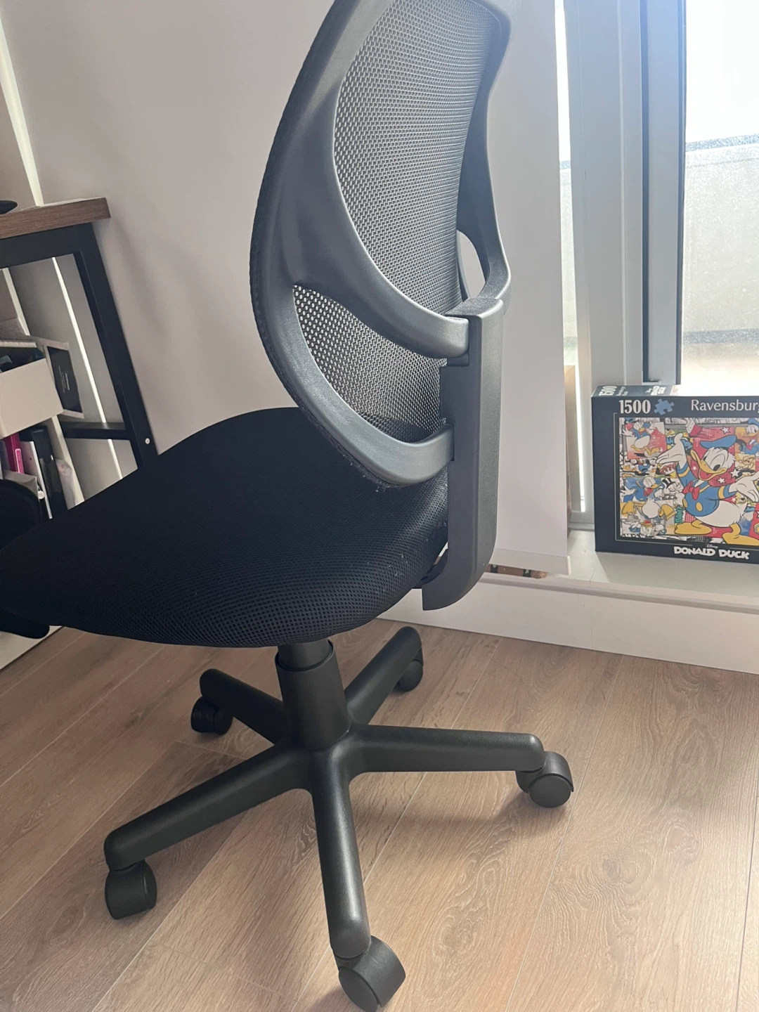 amazon Black Mesh Back Office Chair - photo 2