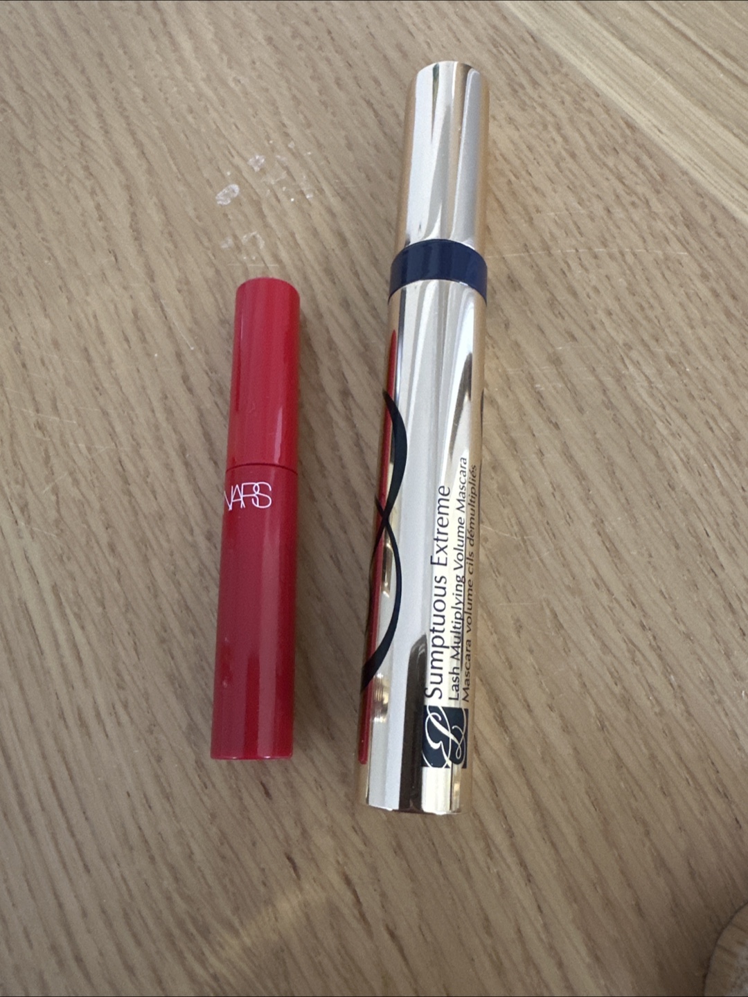 Estée Lauder Sumptuous Extreme Mascara
