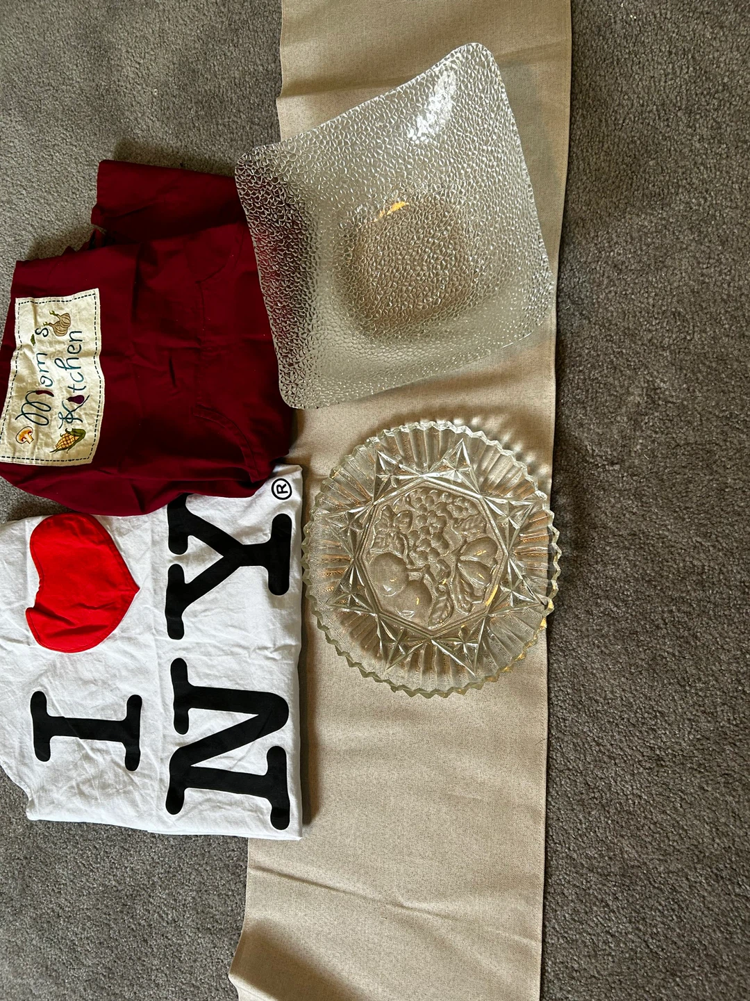 I Love NY T-Shirt, Burgundy Apron, and Glass Dishes - photo 2