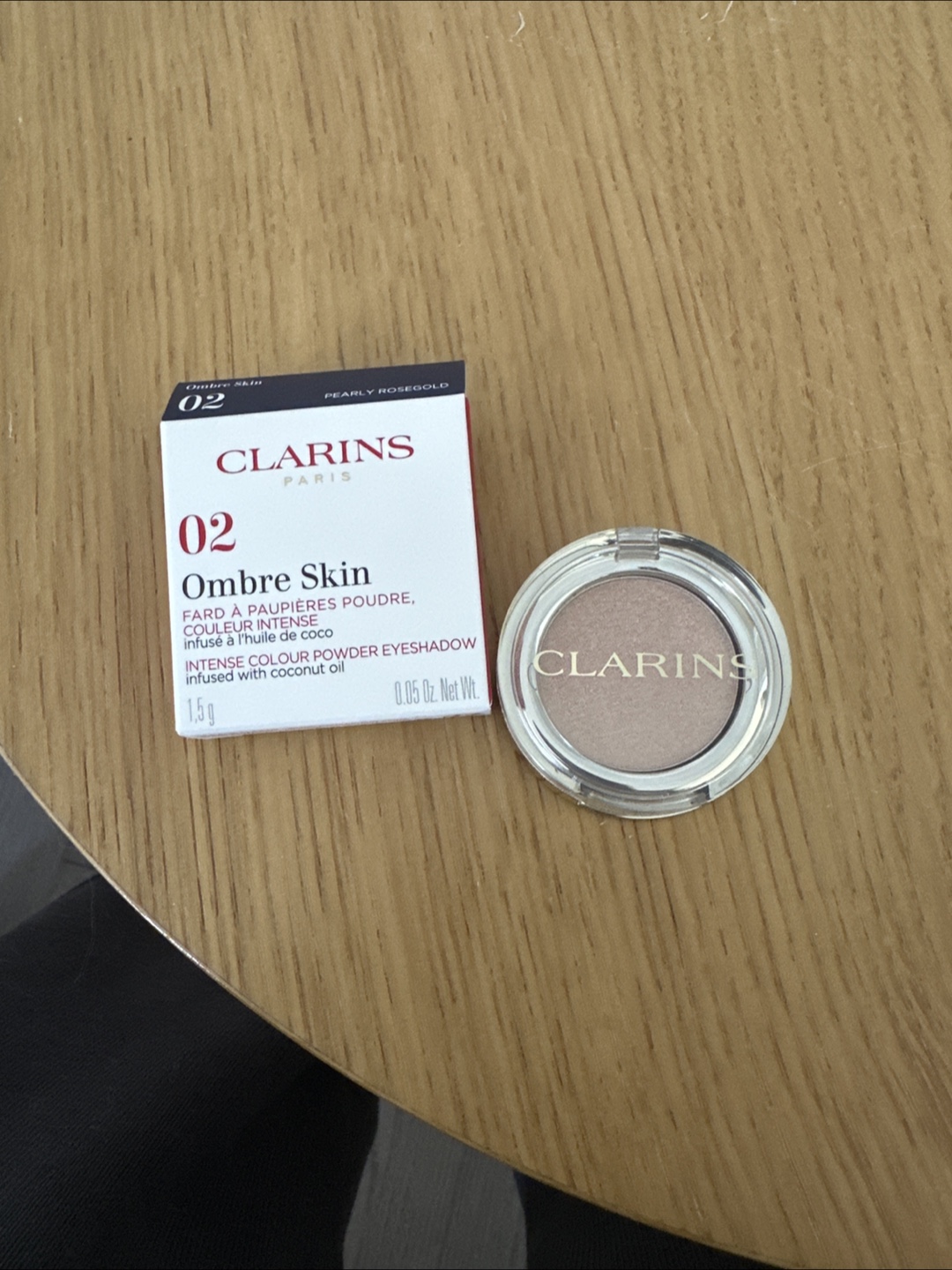 Clarins Ombre Skin 02 Pearly Rosegold Eyeshadow