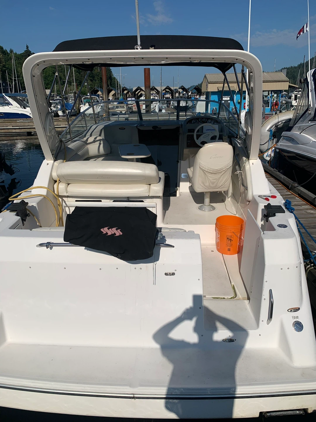 Bayliner Boat - photo 2