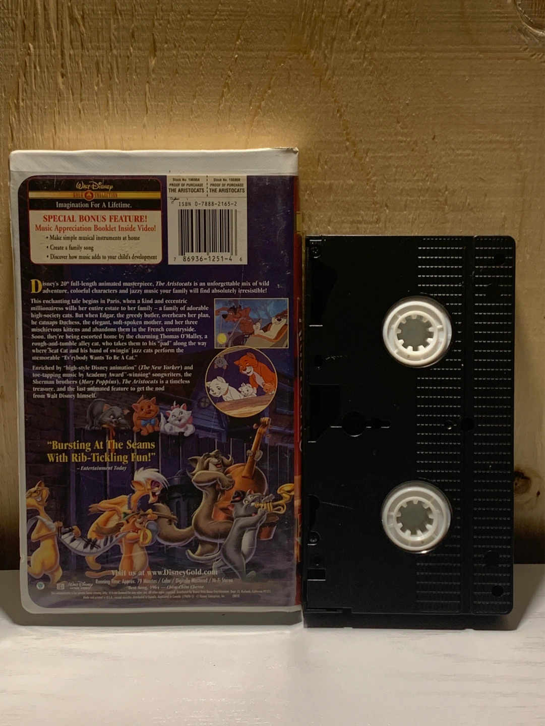 The Aristocats VHS Disney Movie - photo 2