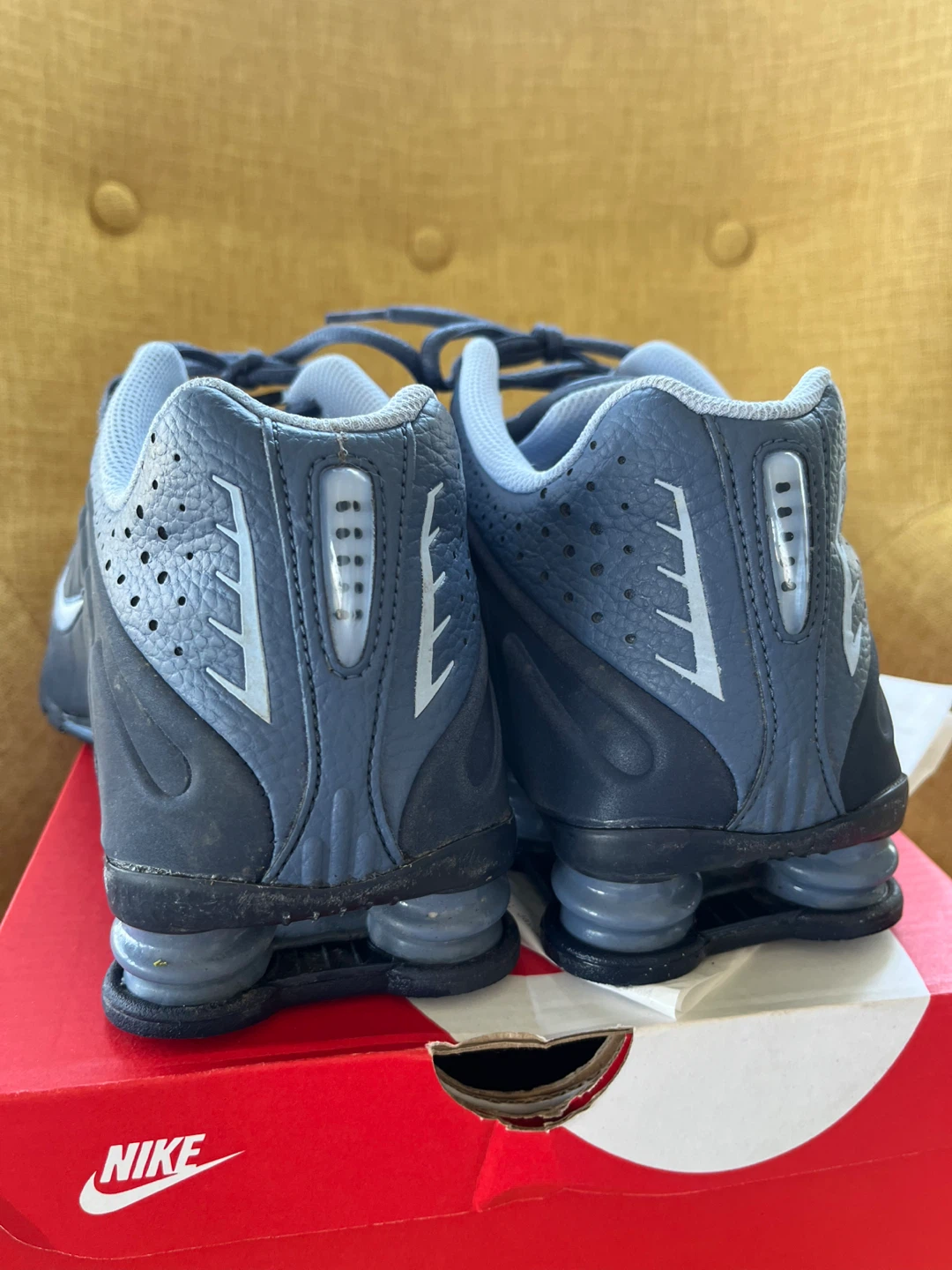 Nike Shox R4 Men's Athletic Shoes Size 11 - photo 2