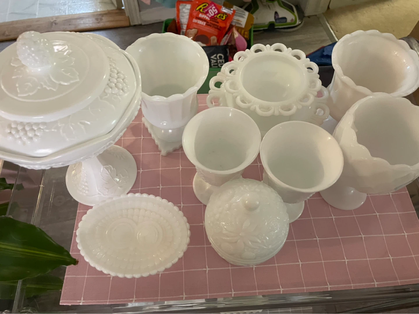 Set of 20 Milk Glass Vases and Decorative Bowls - photo 2