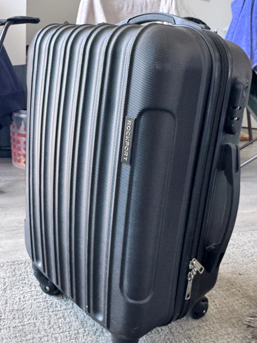 Suitcase Luggage bag - photo 2