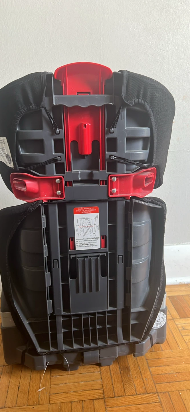 Graco Booster Car Seat - photo 2