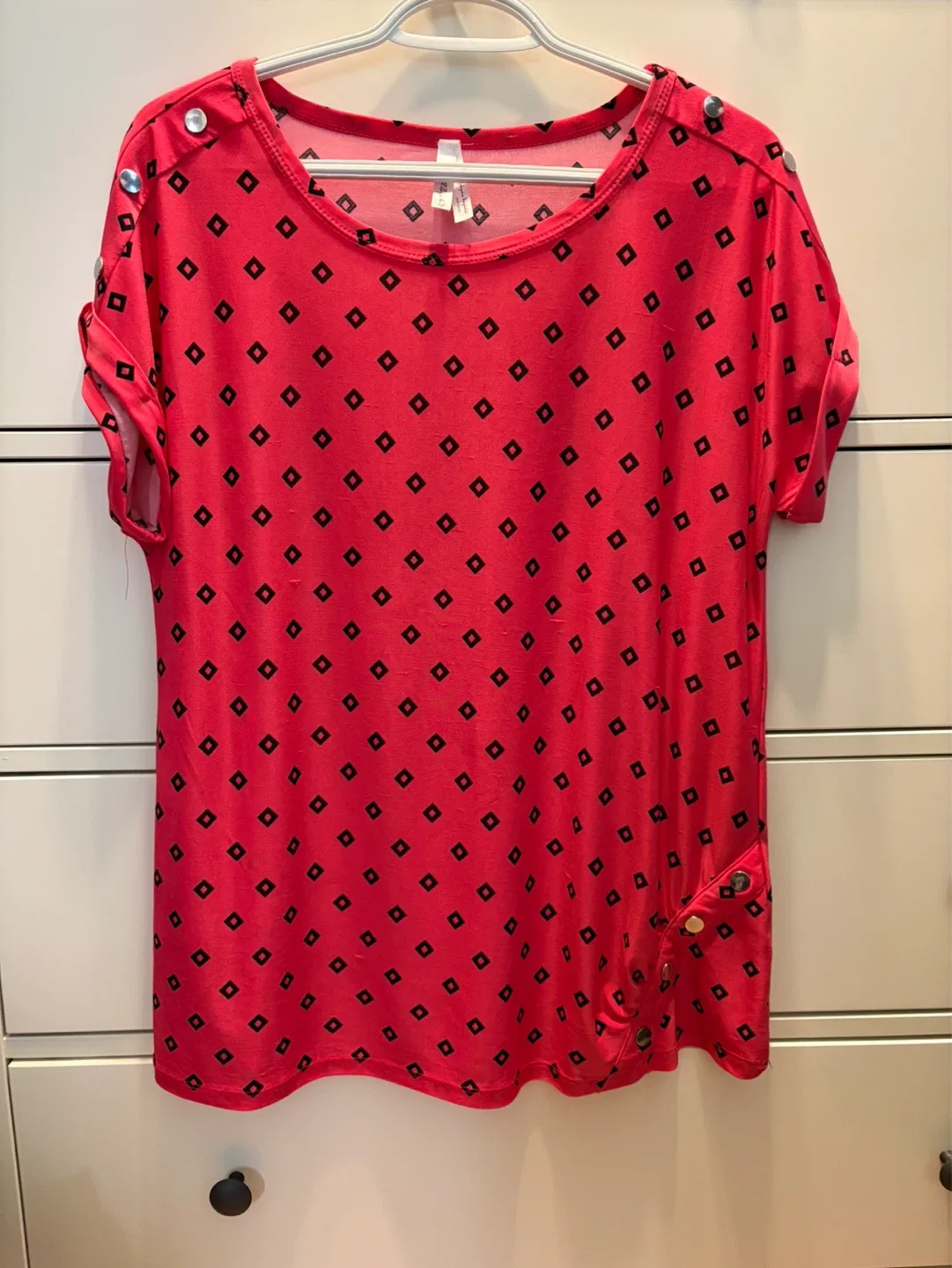 Women’s Shirt Size Large $3 firm