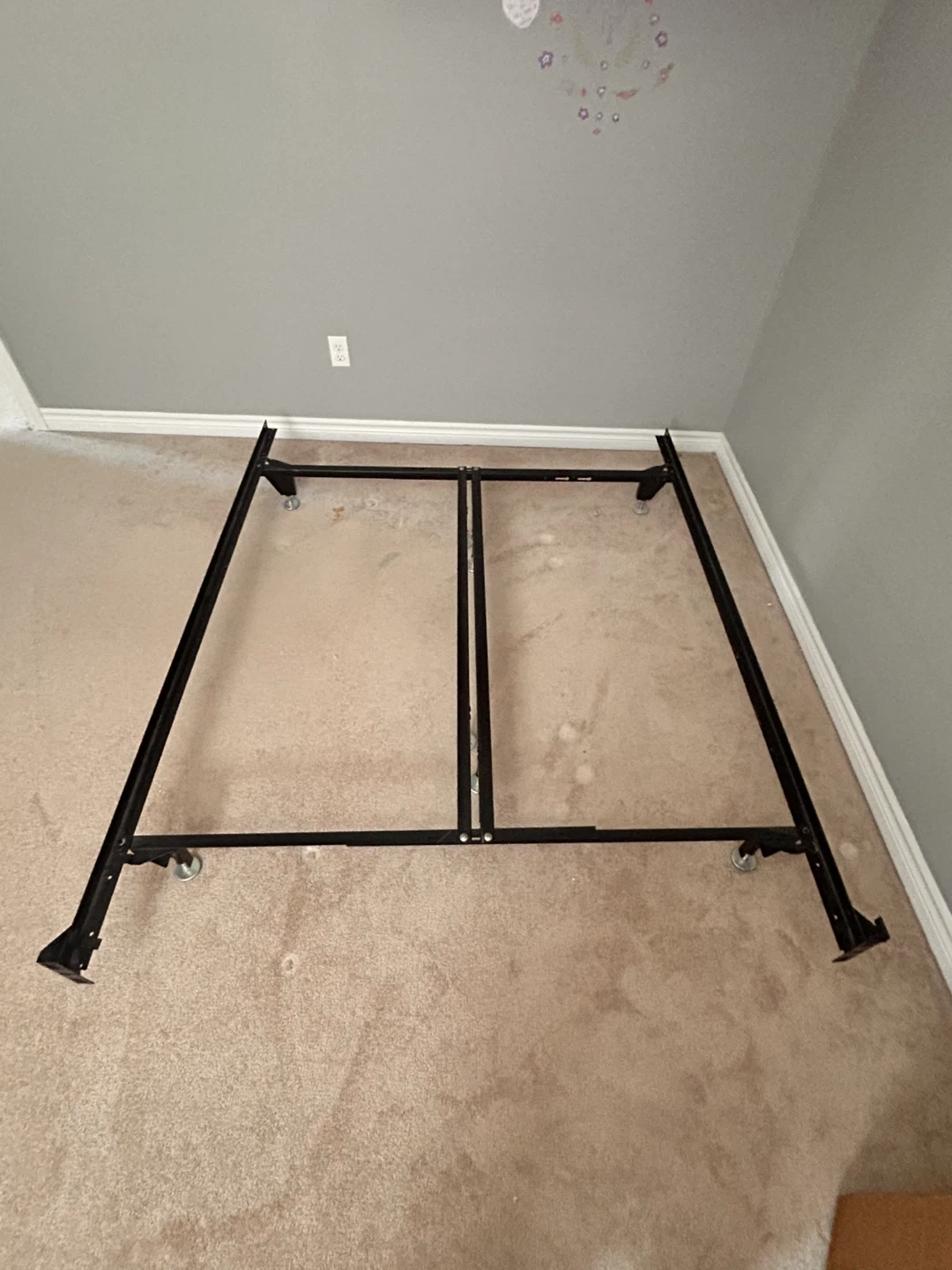Heavy duty adjustable Metal Bed Frame & Queen Box Spring