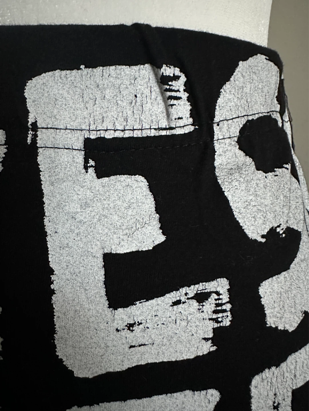 Y2K EMR Black White Text Print Pencil Skirt S - photo 4