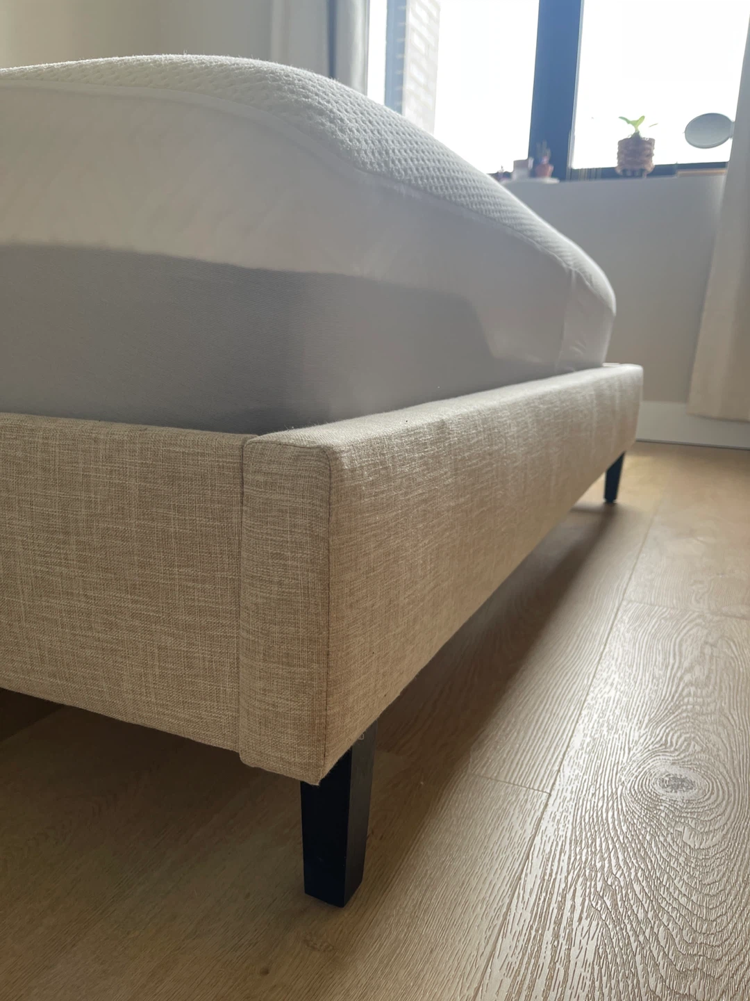 Queen Bed Frame with Headboard - photo 3