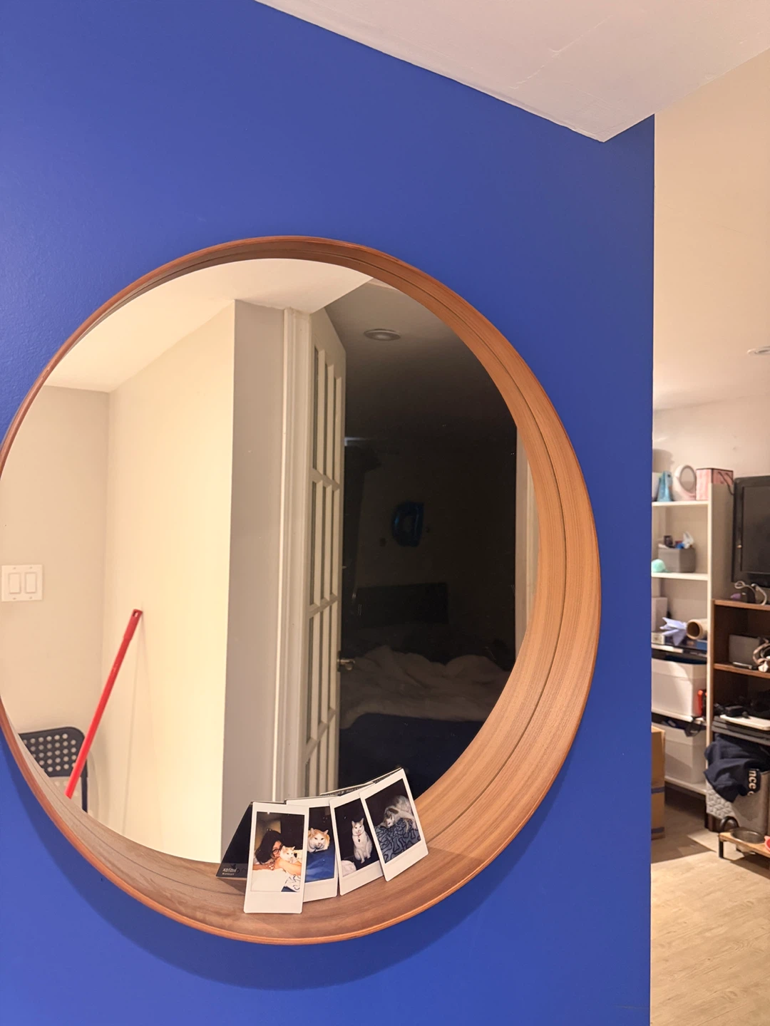 Round Wood Frame Mirror - photo 3