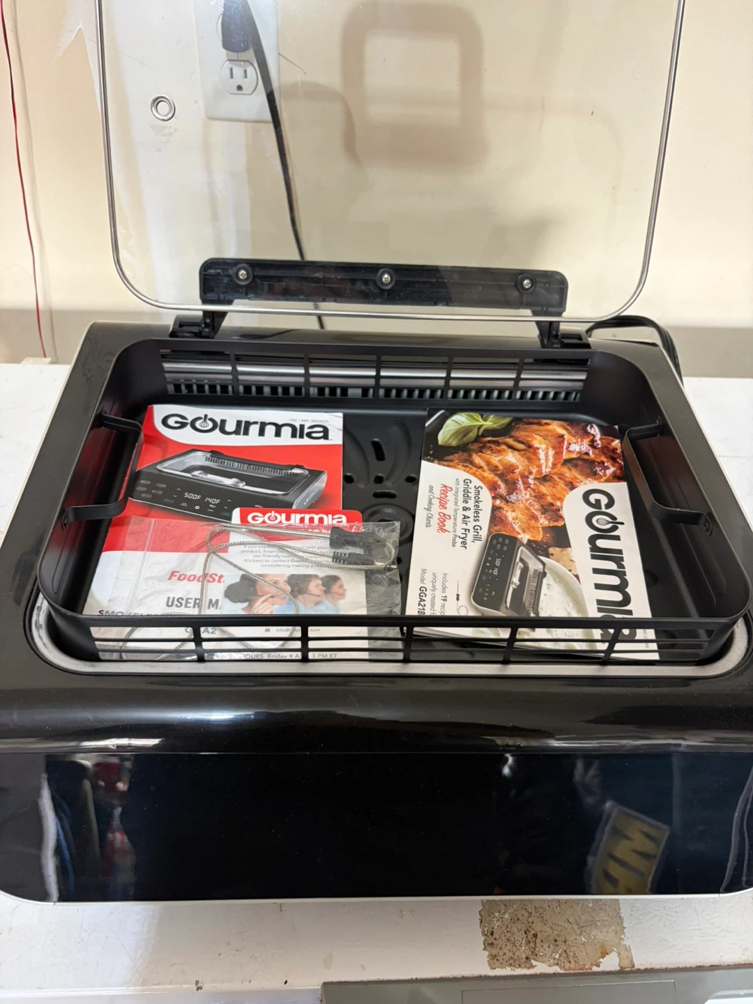 Gourmia FoodStation Smokeless Grill, Griddle & Air Fryer