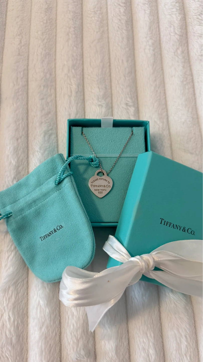 Tiffany & Co. Return to Tiffany Heart Necklace