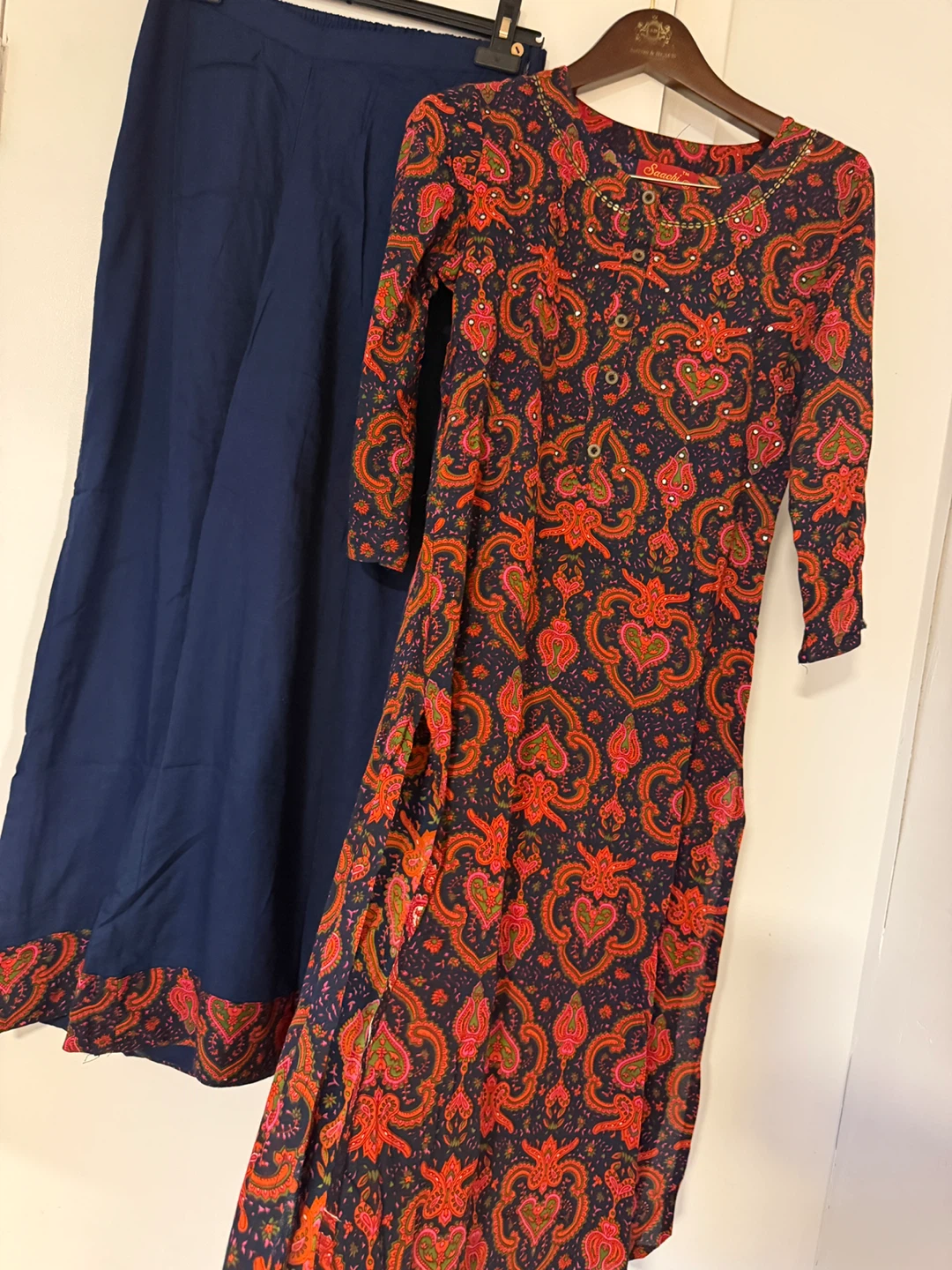 Saachi Women's Kurta and Palazzo set( New) - photo 4