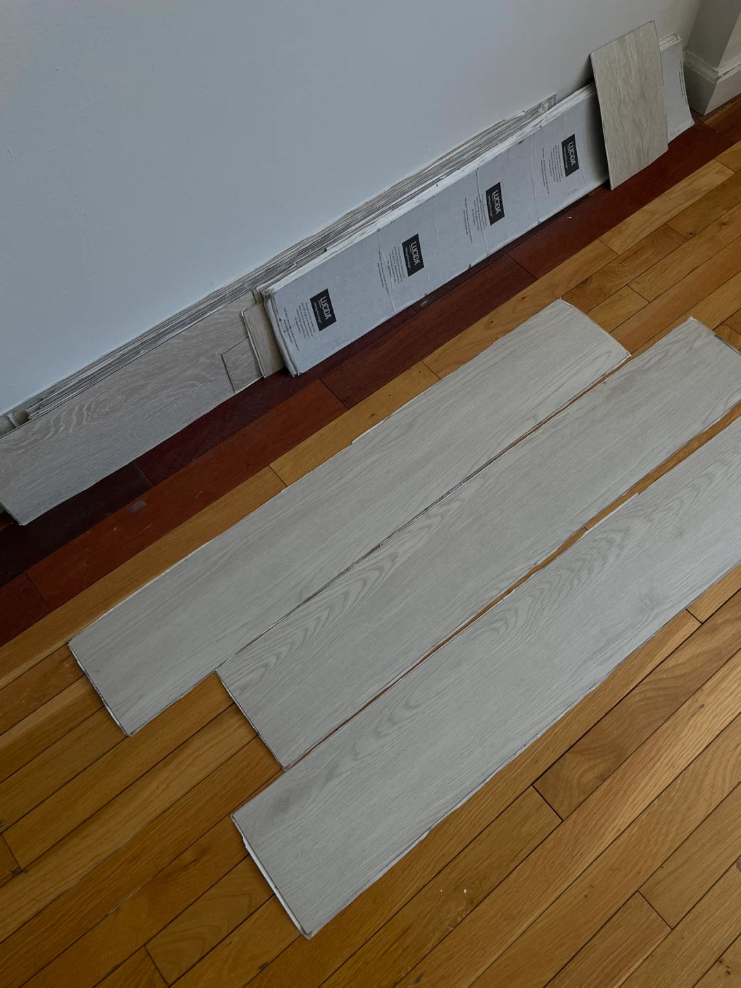 Peel and Stick Wooden Planks for Floor - photo 3