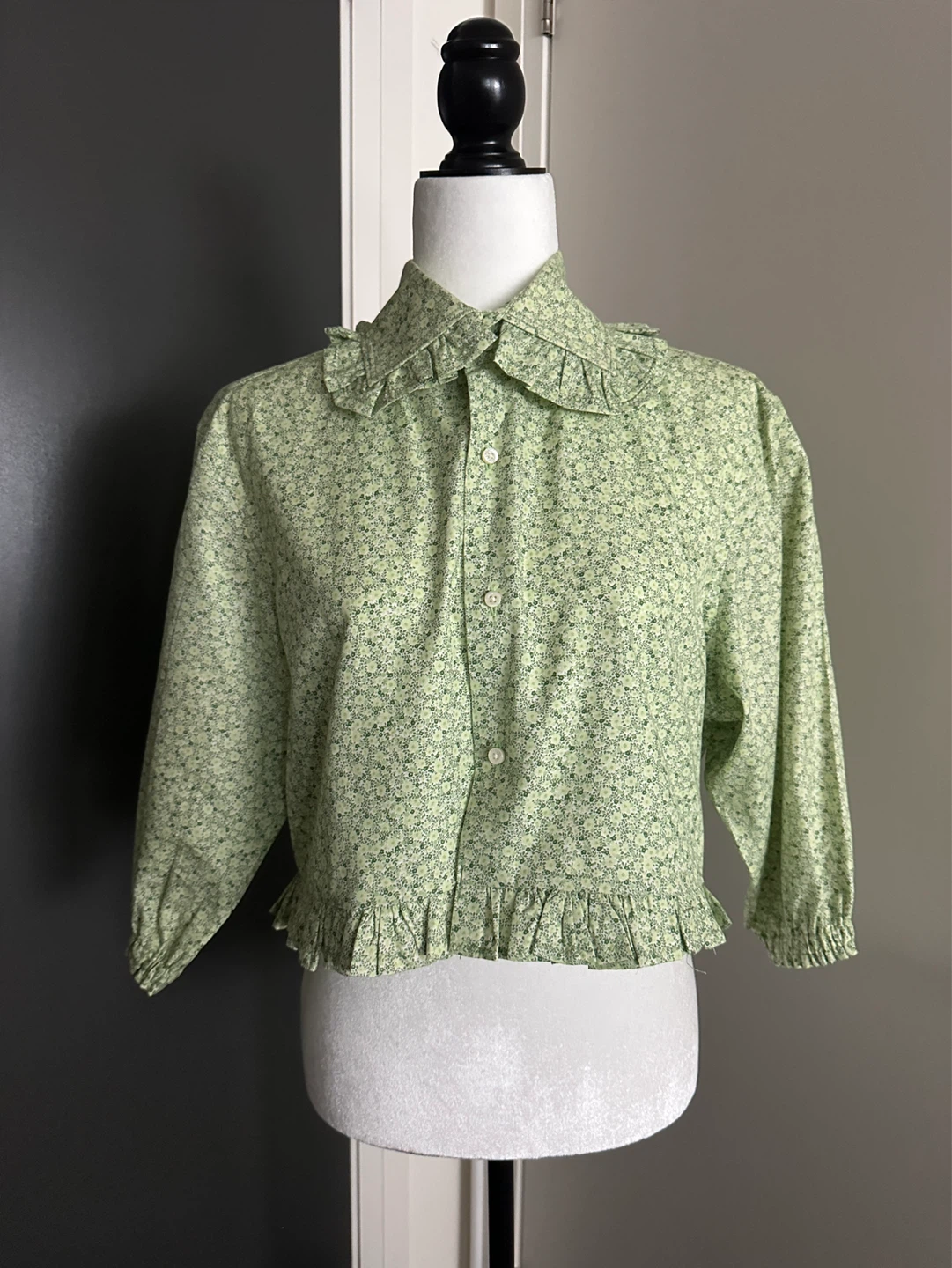 Upcycled Banana Republic shirt M