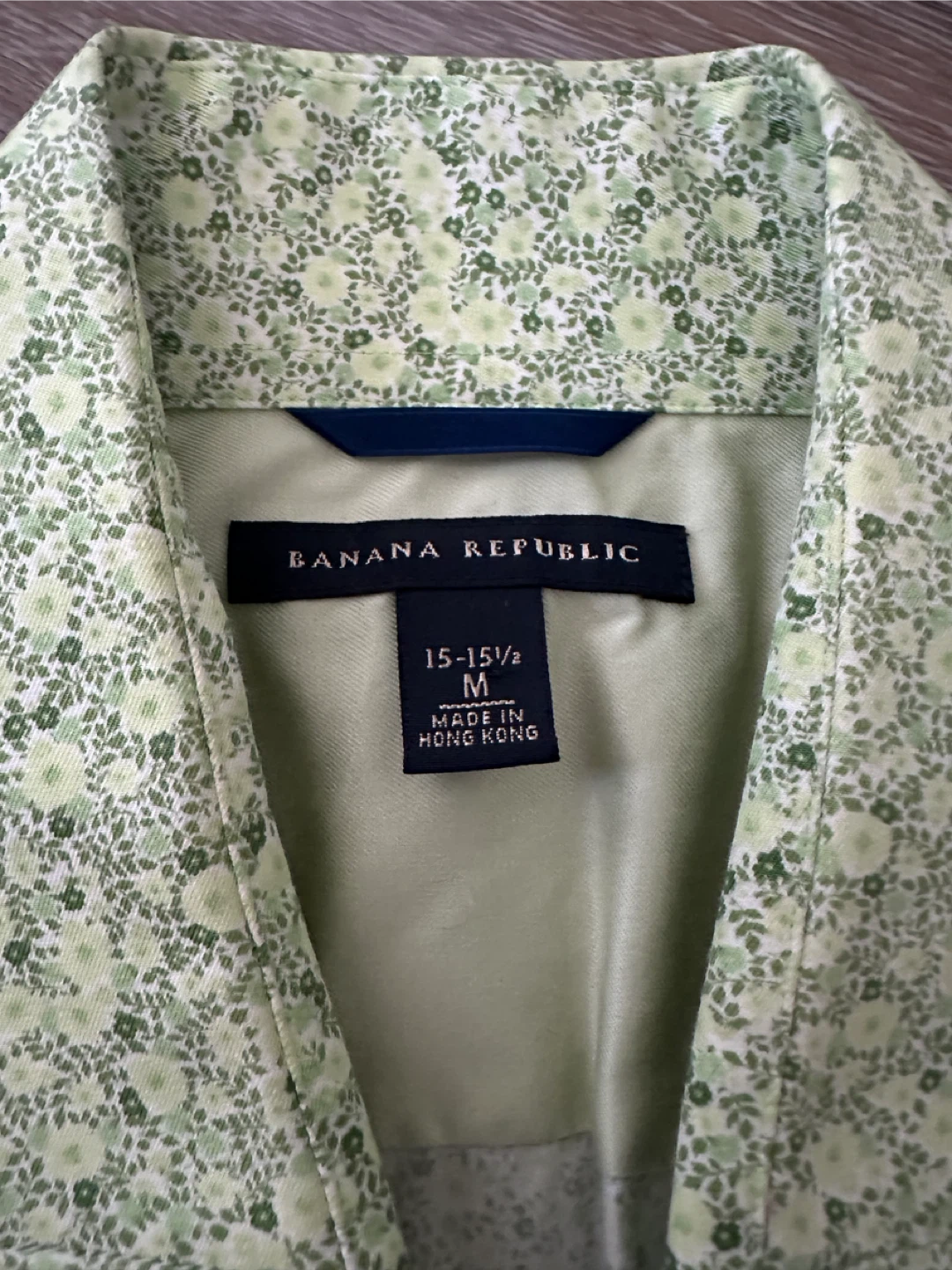 Upcycled Banana Republic shirt M - photo 5