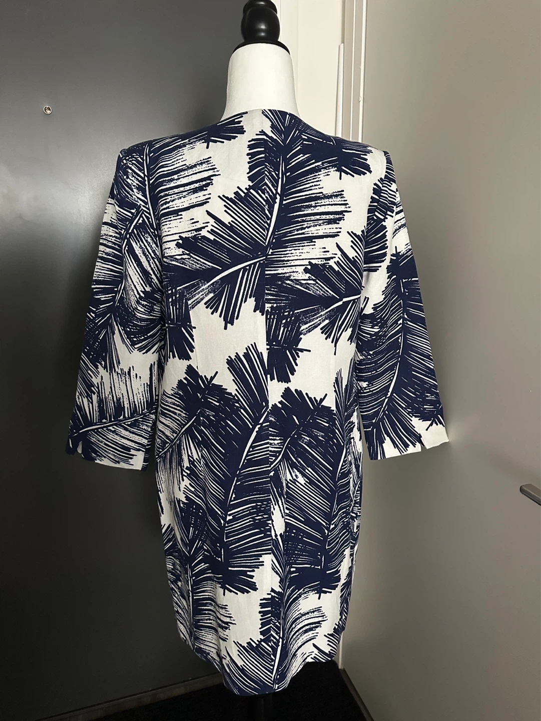 Clements Ribeiro Navy & White Leaf Print Beaded Jacket US 10 - photo 2