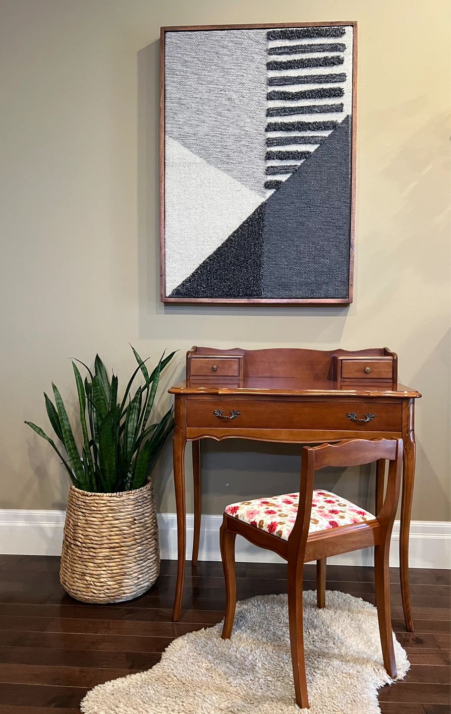 Vintage Queen Anne-Style Writing Desk/Vanity Table - photo 5