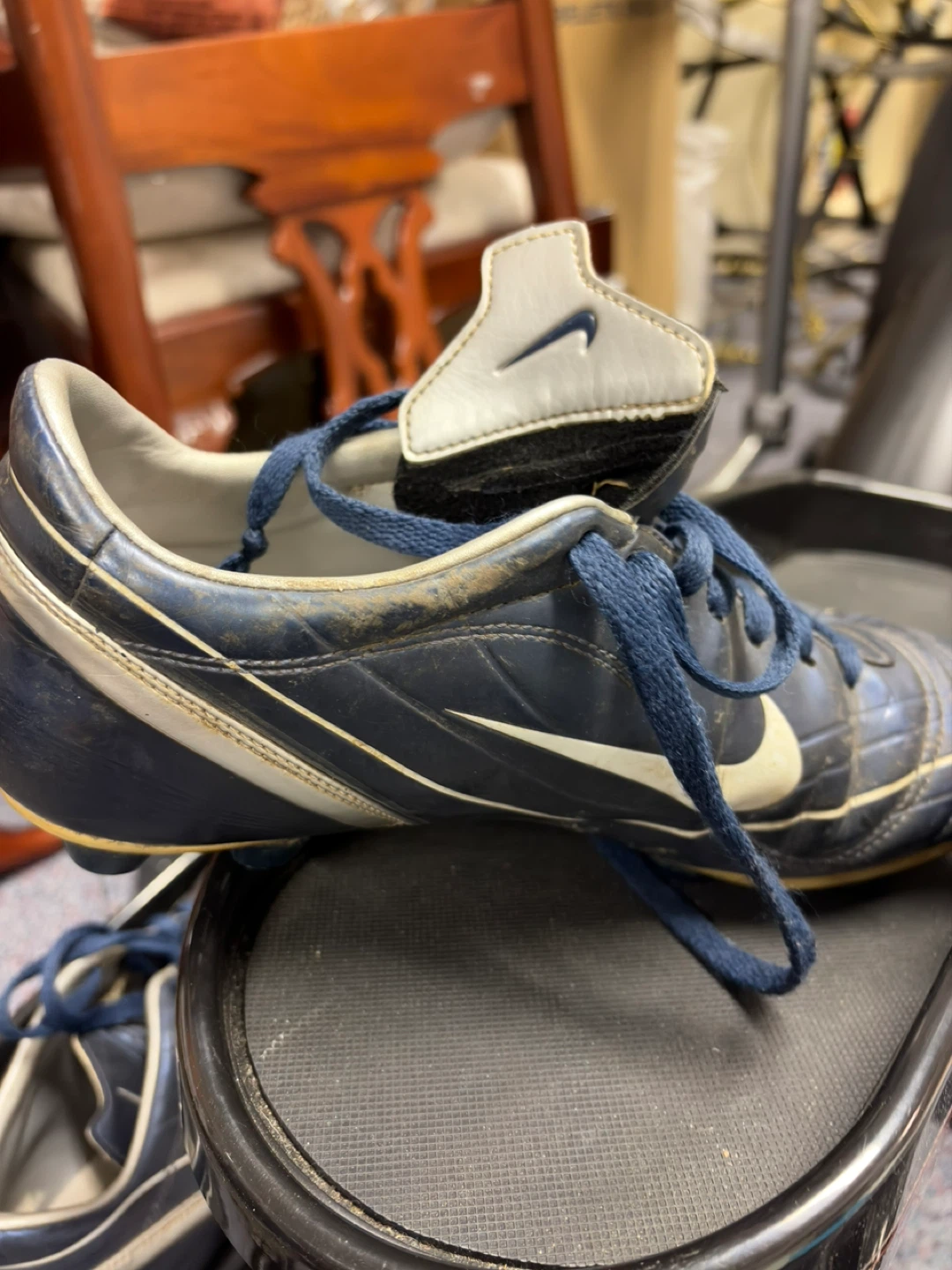 Nike Soccer Cleats - photo 3