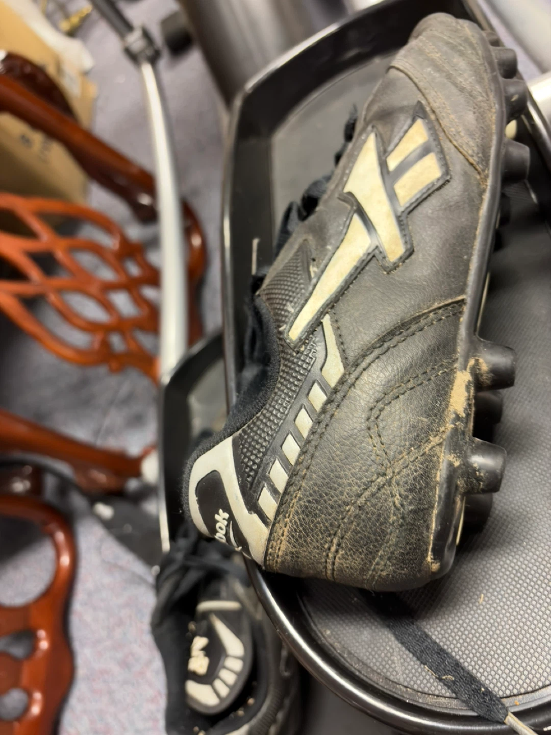 Reebok Soccer Cleats - photo 2