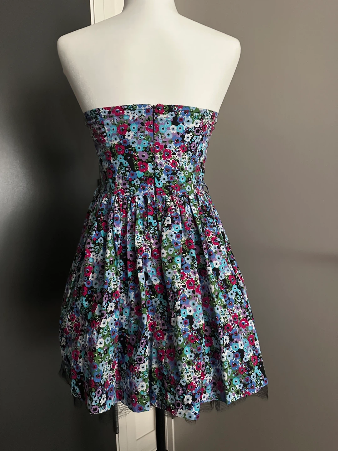 Seductions Floral Strapless Dress - photo 4