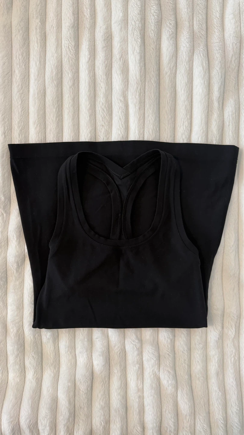 Lululemon Black Racerback Tank Top - photo 2