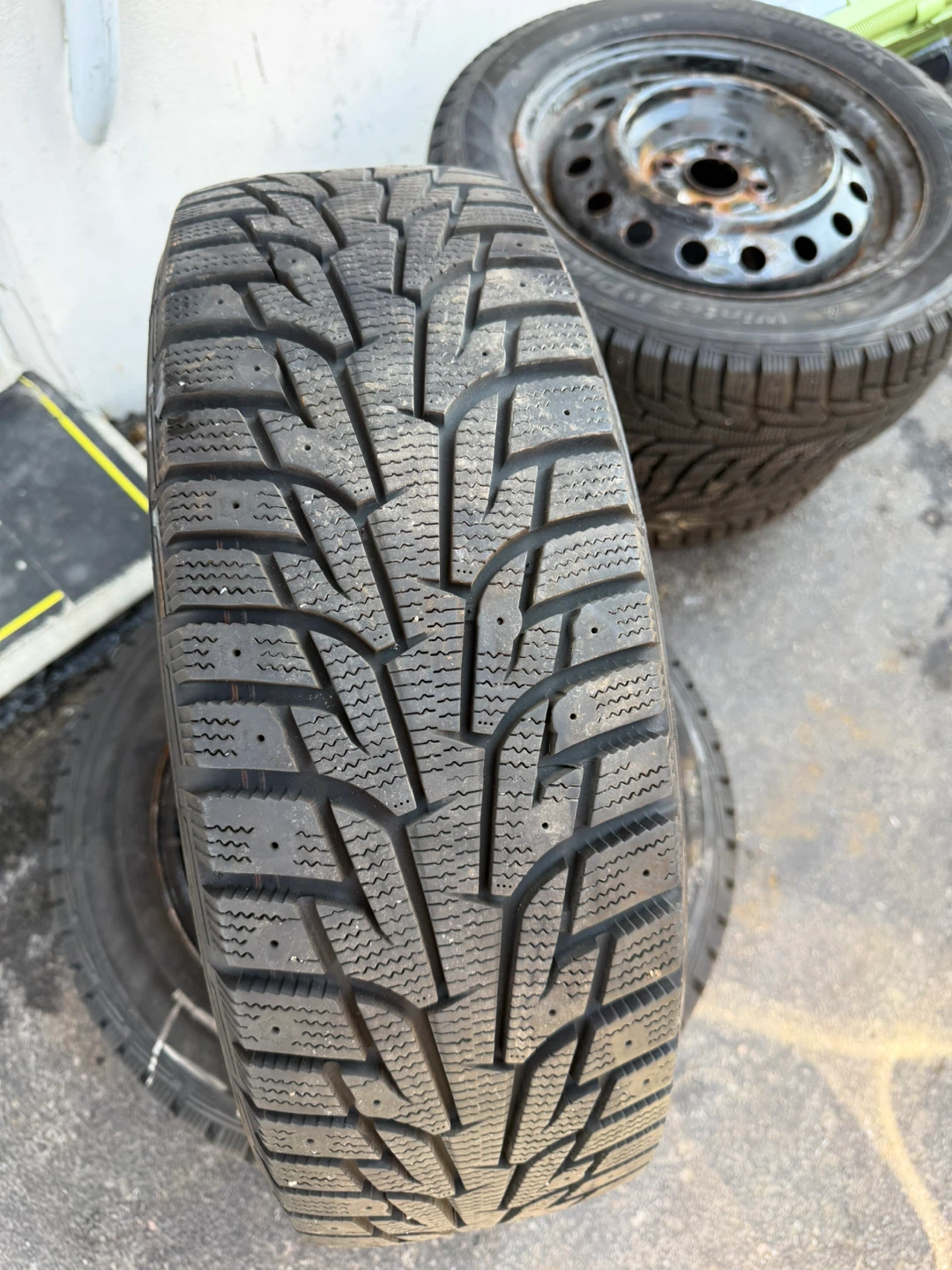 Winter Tires - 185/60R15 - photo 2
