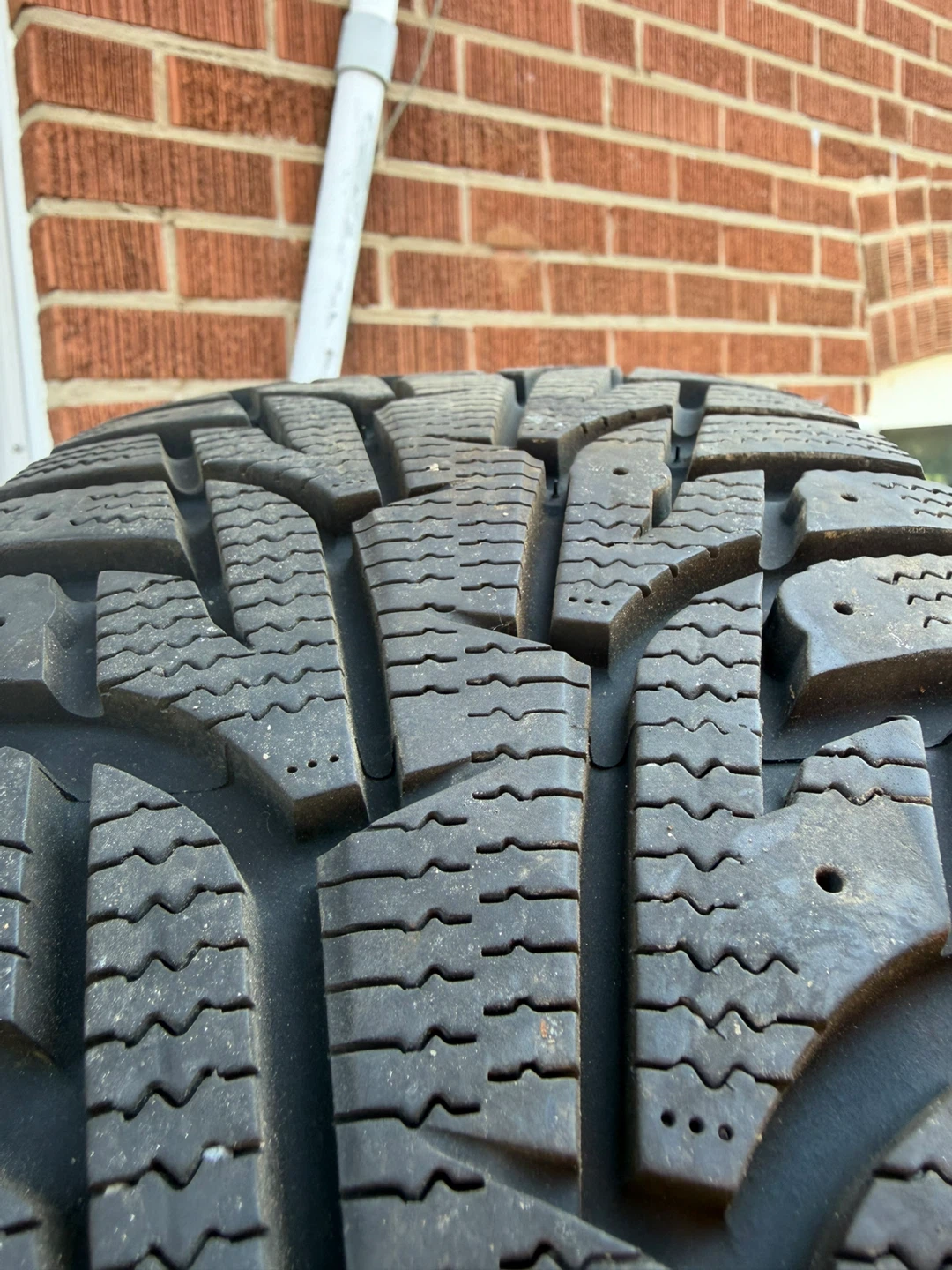 Winter Tires - 185/60R15 - photo 5