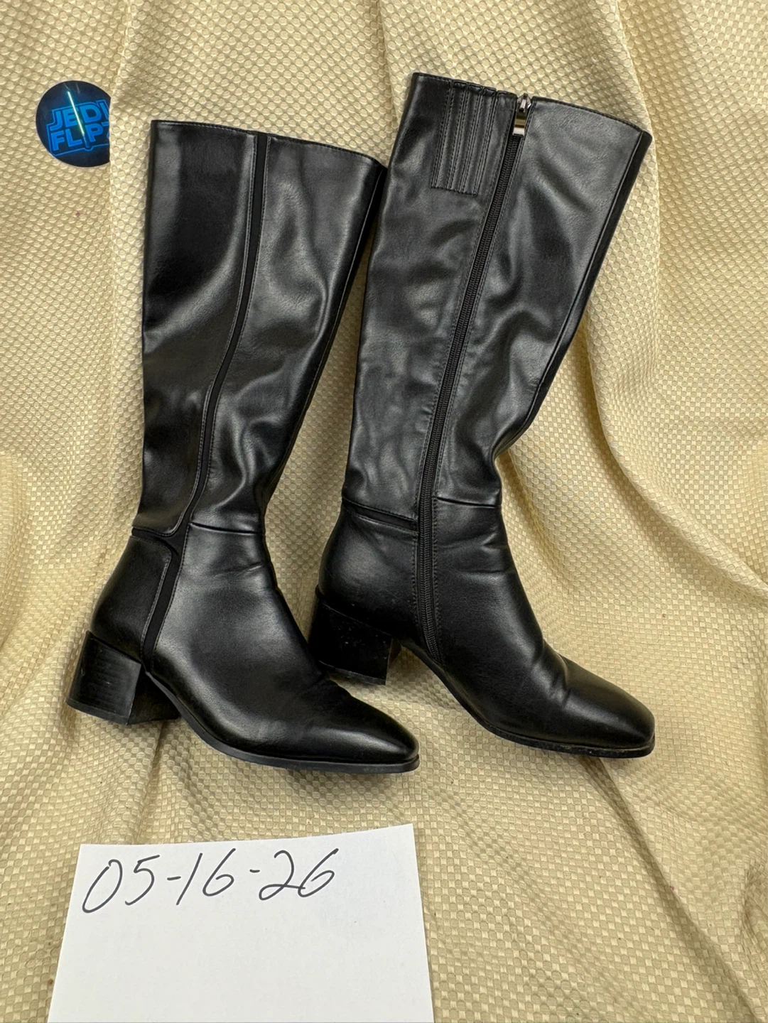 Torgeis New York Black Knee-High Boots Size 7.5 - photo 2